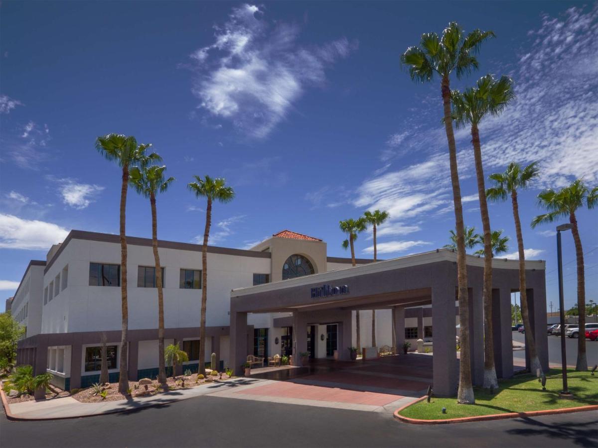 Hilton Phoenix Airport Екстериор снимка