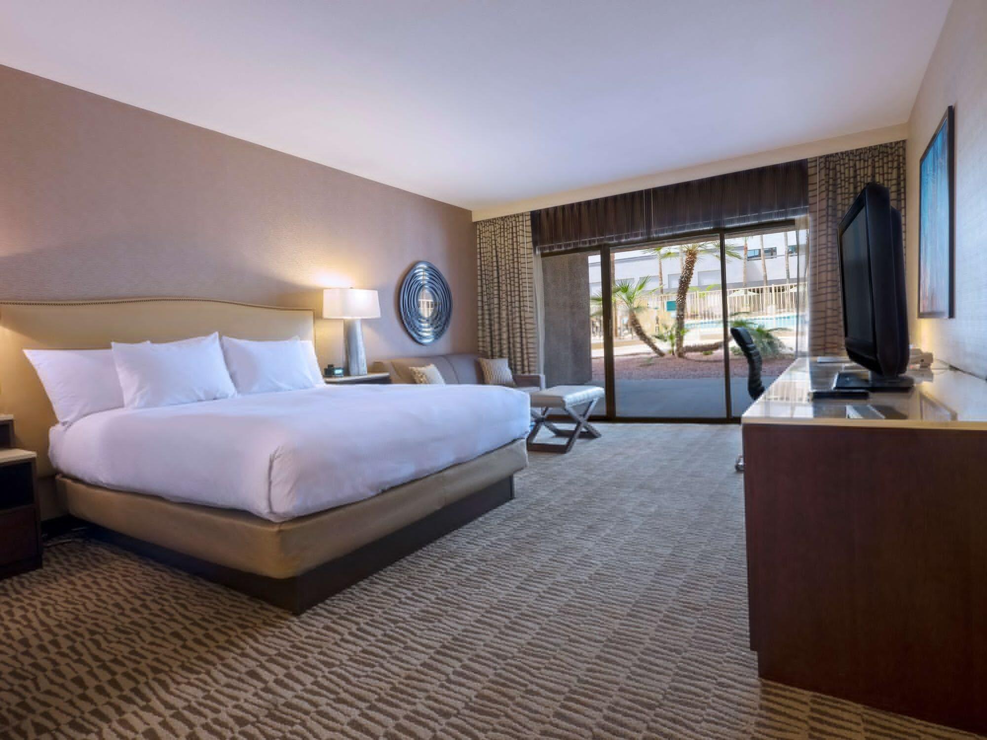 Hilton Phoenix Airport Екстериор снимка