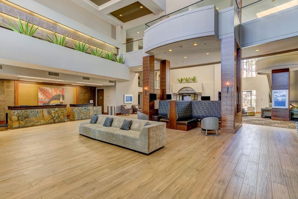 Hilton Phoenix Airport Екстериор снимка